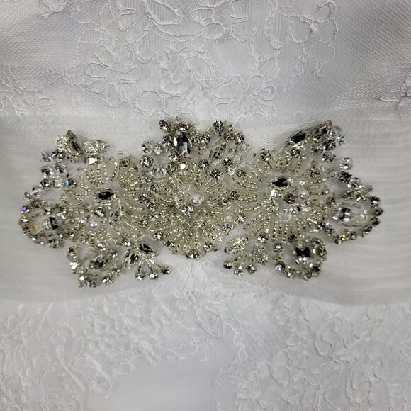 NWT~$2750~DEMETRIOS~10/12~WHITE STRAPLESS RHINESTONE BEADED LACE WEDDING DRESS - Picture 9 of 16